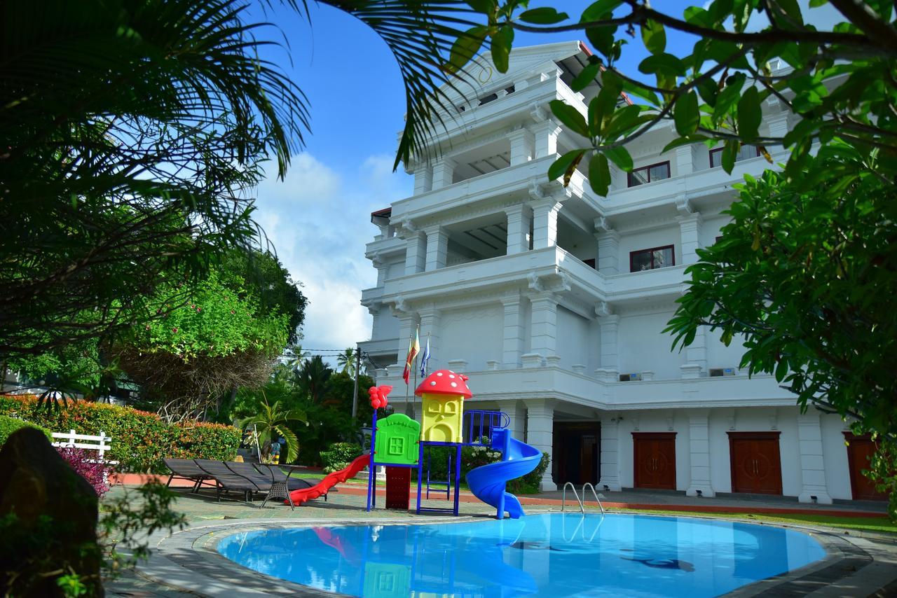 Euro Star Hotel Katunayaka Exteriér fotografie