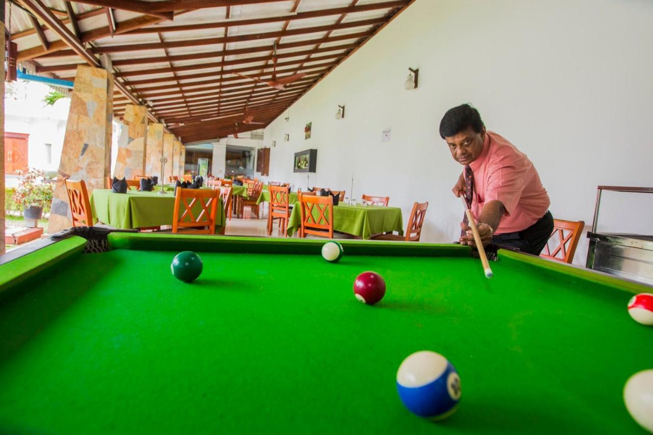 Euro Star Hotel Katunayaka Exteriér fotografie